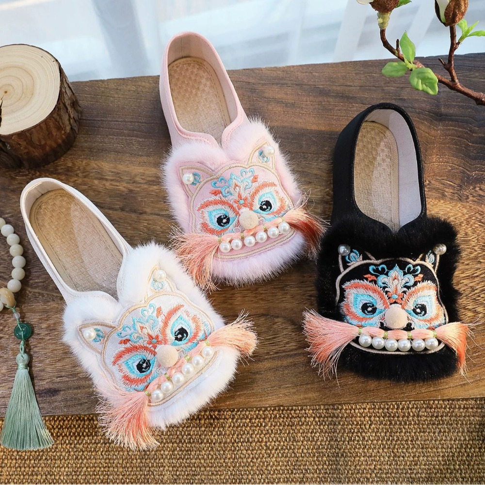 Moda Etnik Tarzı Bez Ayakkabı  - Winter Ethnic Fashion For Women incelemesi ve fiyatı