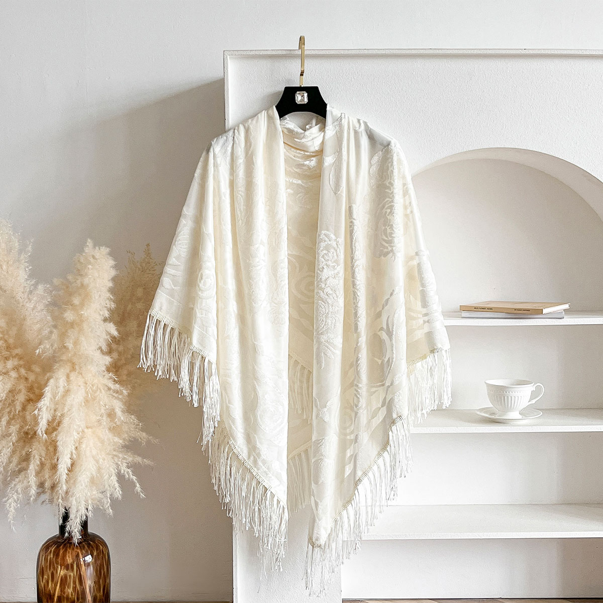 Retro Kadife Püskül Eşarp Çiçe - Winter Ethnic Fashion For Women incelemesi ve fiyatı